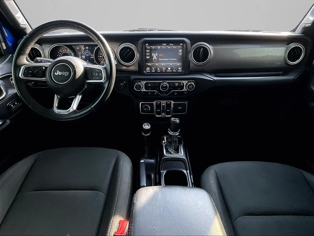 Used 2018 Blue Jeep Unlimited Sahara image 17