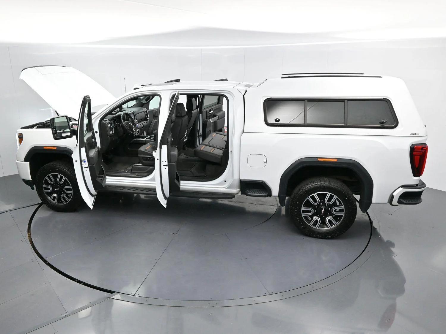 Used 2021 SUMMIT WHITE GMC AT4 image 41