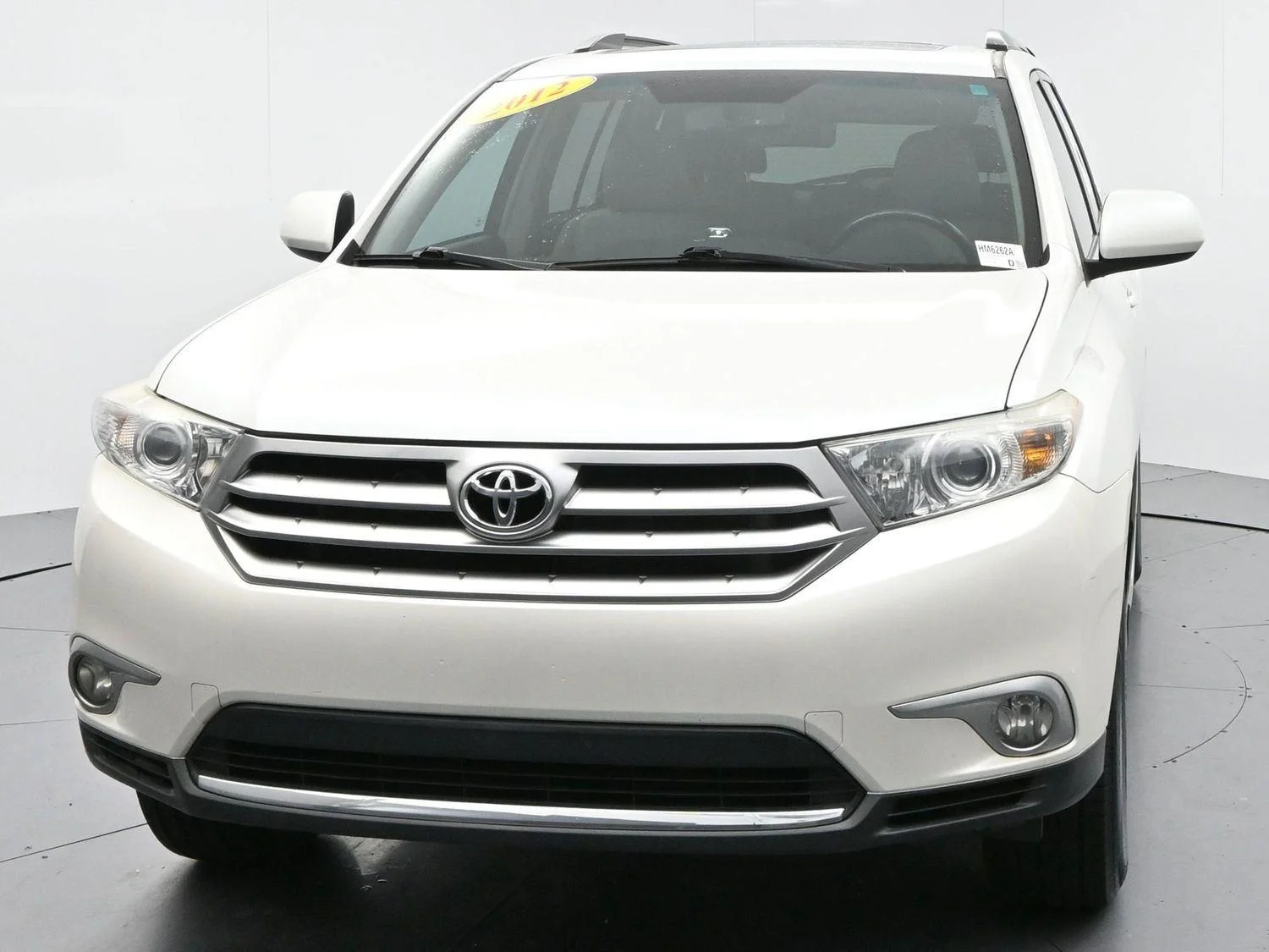 Used 2012 Blizzard Pearl Toyota SE image 2