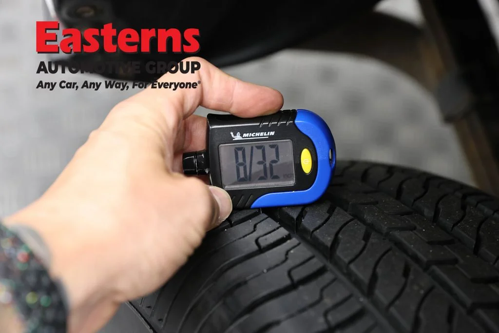 Used 2019 White Toyota SR image 27