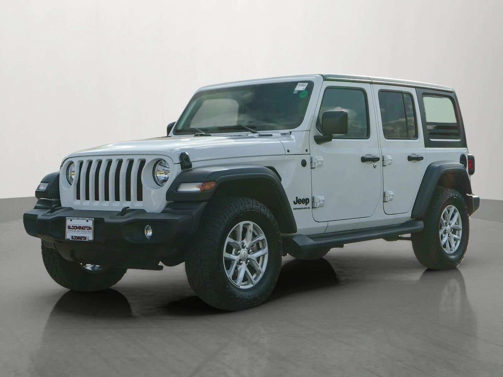 Used 2023 Bright White Clearcoat Jeep Sport S image 3