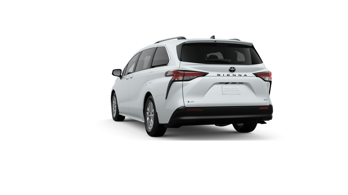 New 2026 Wind Chill Pearl Toyota XLE image 7