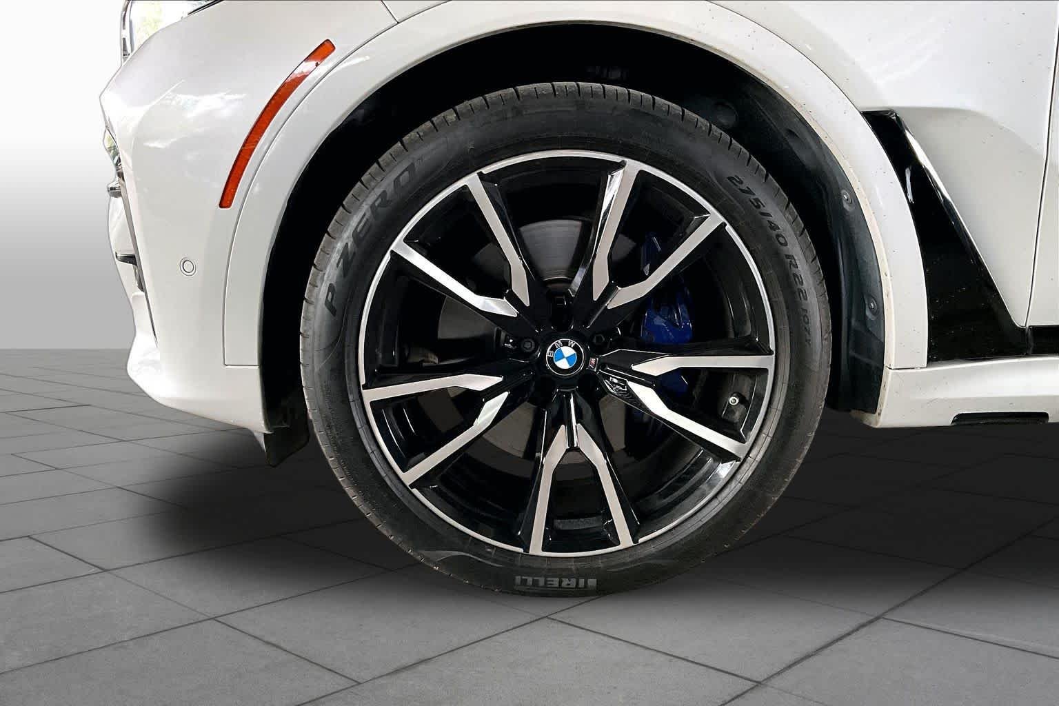 Used 2019 Mineral White Metallic BMW xDrive50i image 10