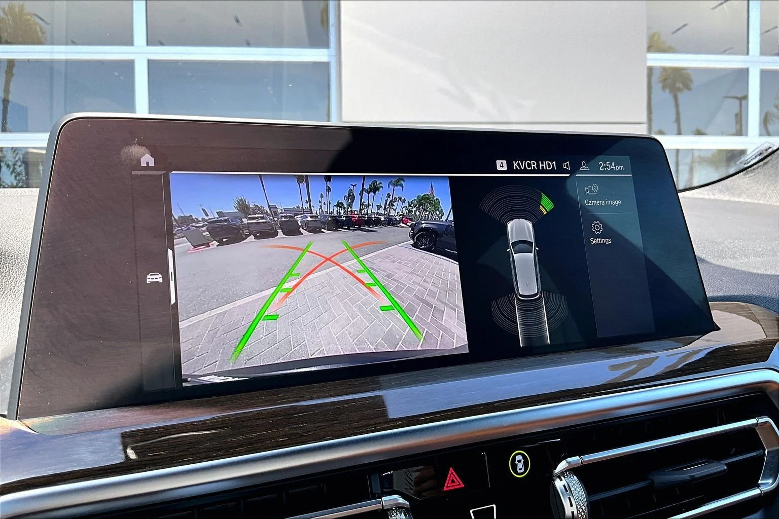 Used 2022 Black BMW sDrive30i image 21