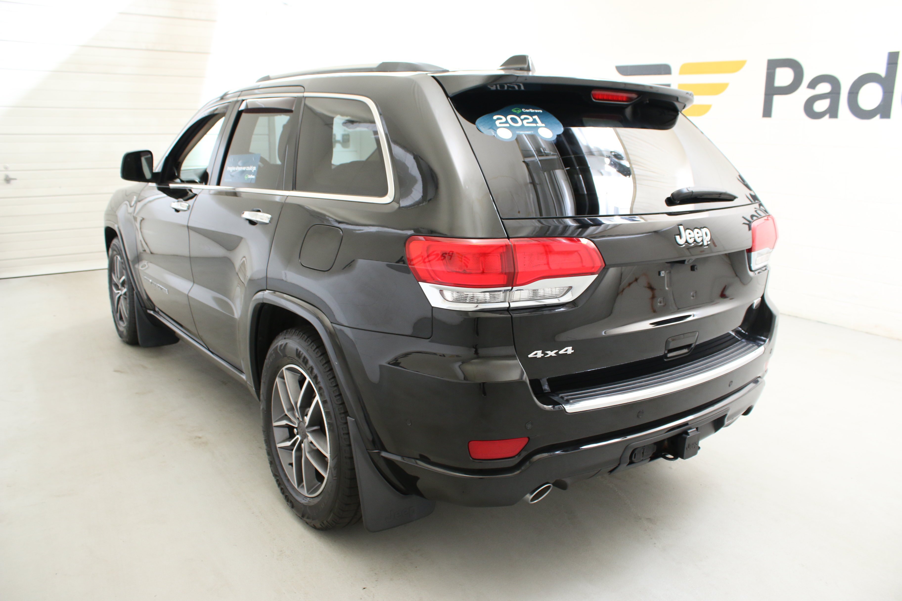 Used 2021 Black Jeep Overland image 7