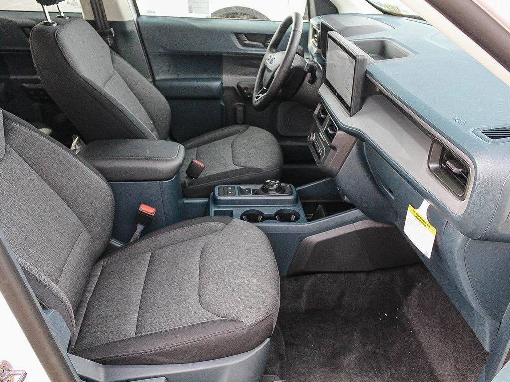 New 2025 White Ford XLT image 17
