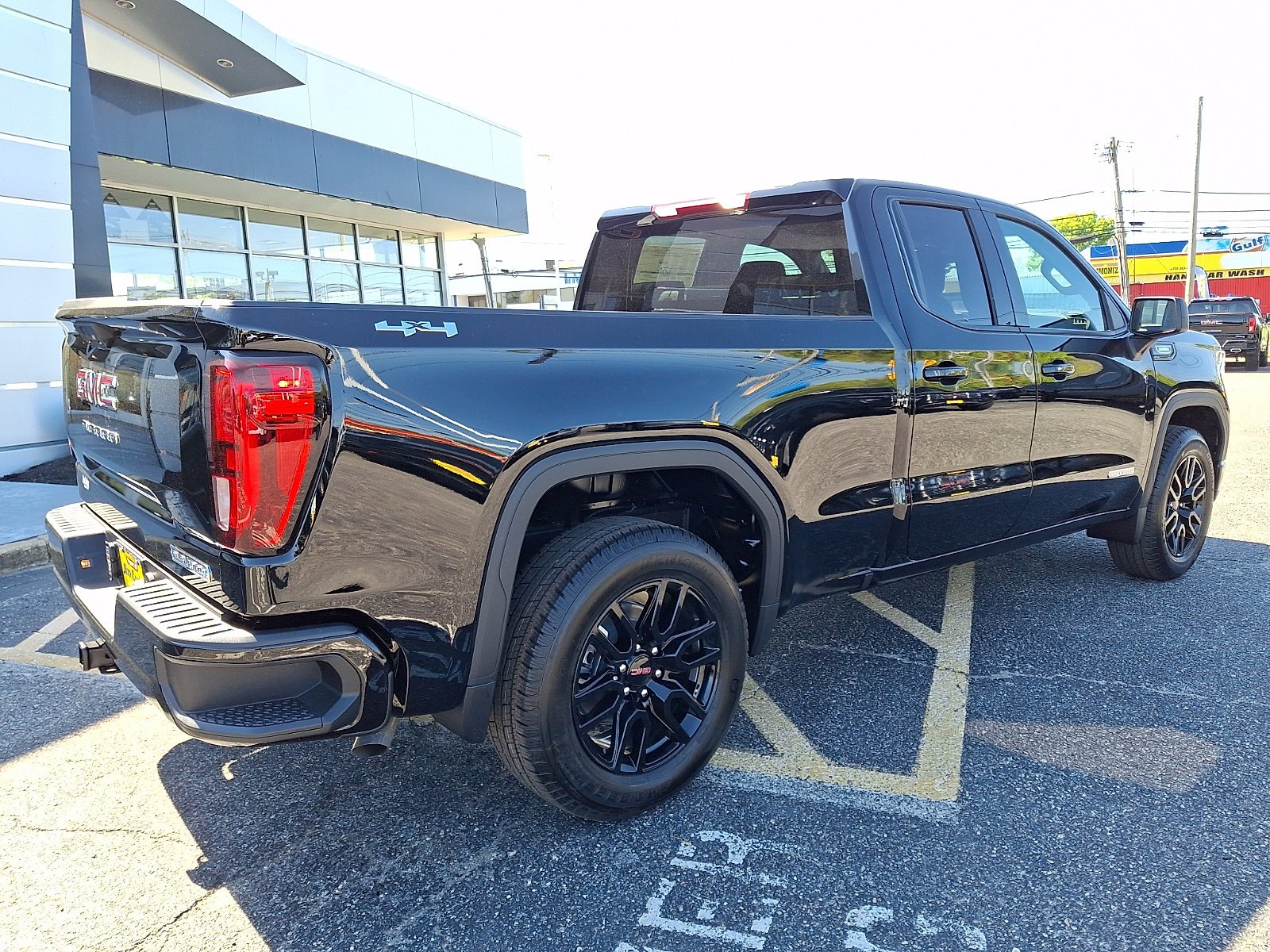 New 2026 Onyx Black GMC Elevation image 4