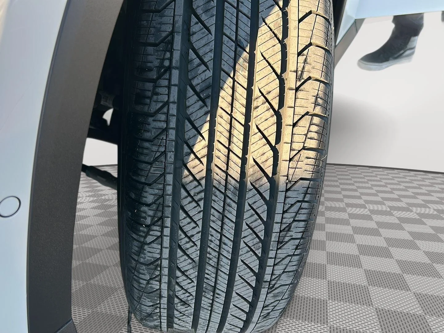 New 2026 Polar White Mercedes-Benz GLC 300 image 10