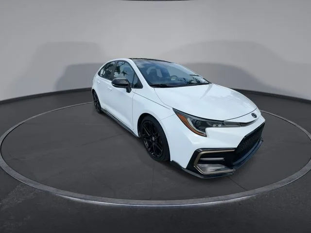 2021 Toyota Corolla SE - Photo 2