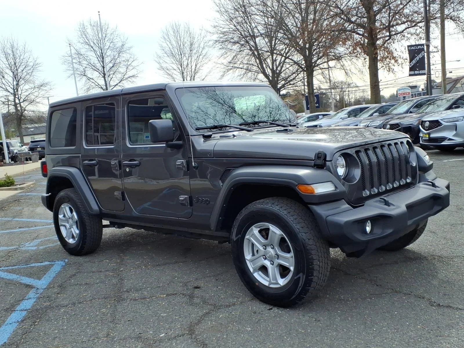 Used 2022 Sting-Gray Clear Coat Jeep Sport S image 3