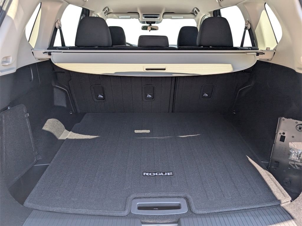 2026 Nissan Rogue SV - Photo 22