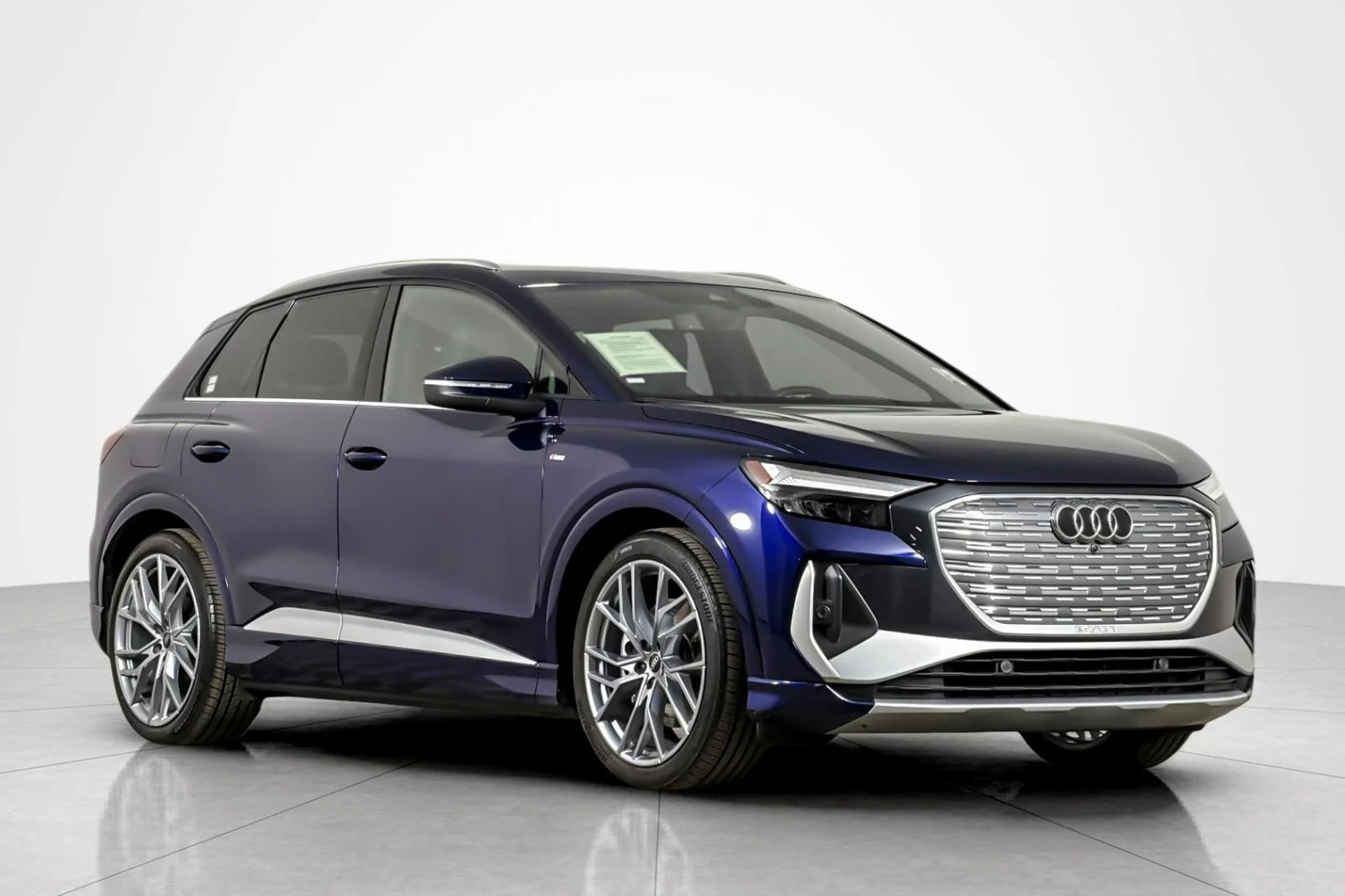 Used 2025 Navarra Blue Metallic Audi Premium Plus 55 quattro image 7