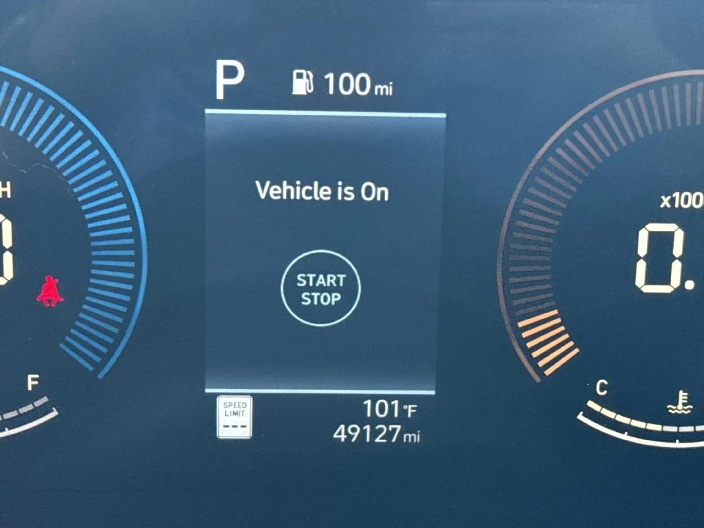 Used 2025 Gray Hyundai SEL image 52