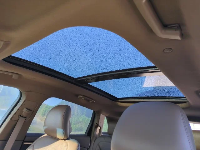 Used 2018 Black Lincoln Reserve image 27