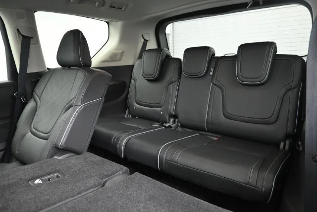 Used 2025 Anthracite Gray INFINITI LUXE image 23