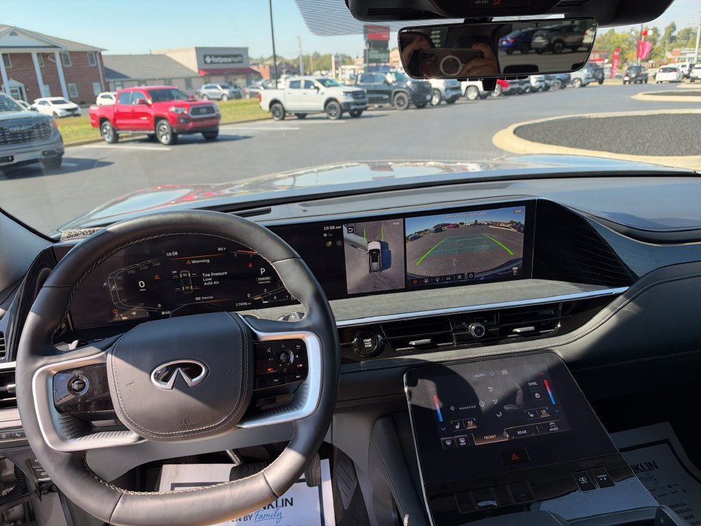 Used 2025 Silver INFINITI SENSORY image 16