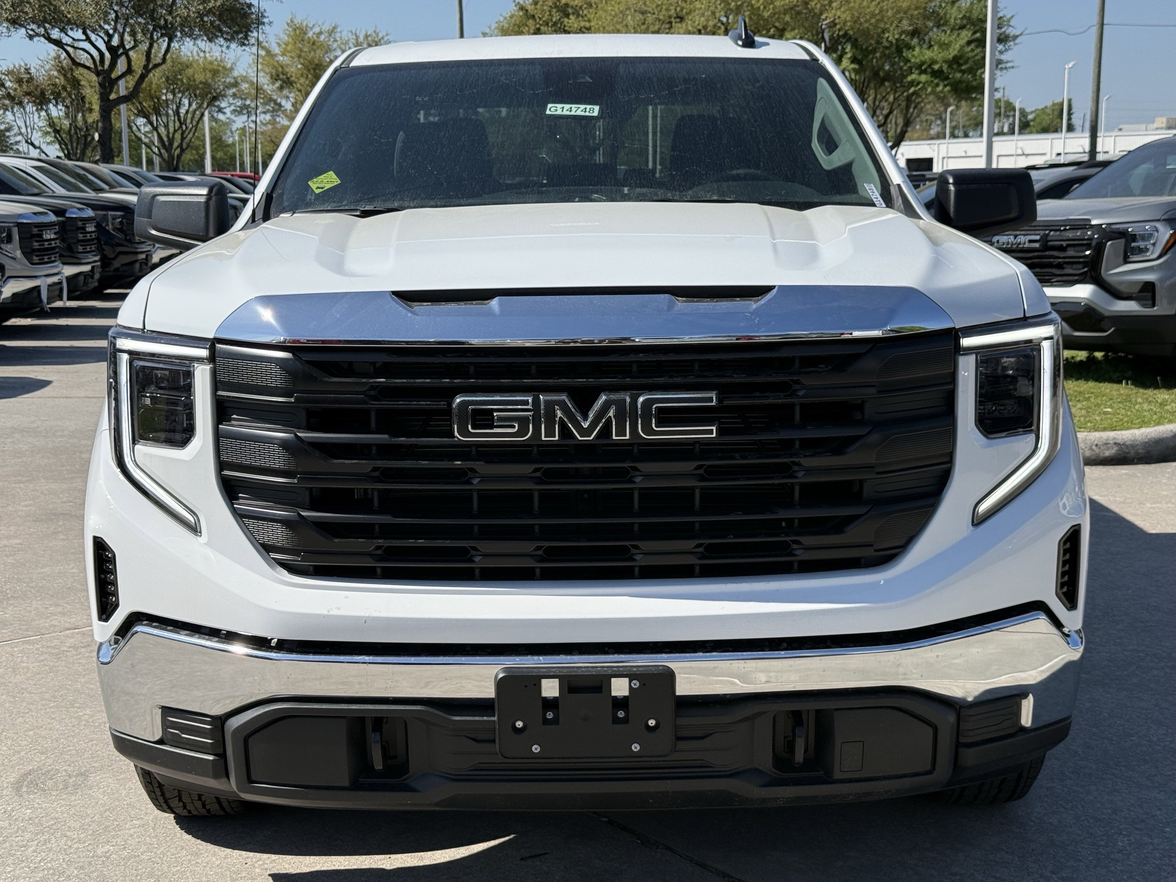 New 2026 Summit White GMC Pro image 6
