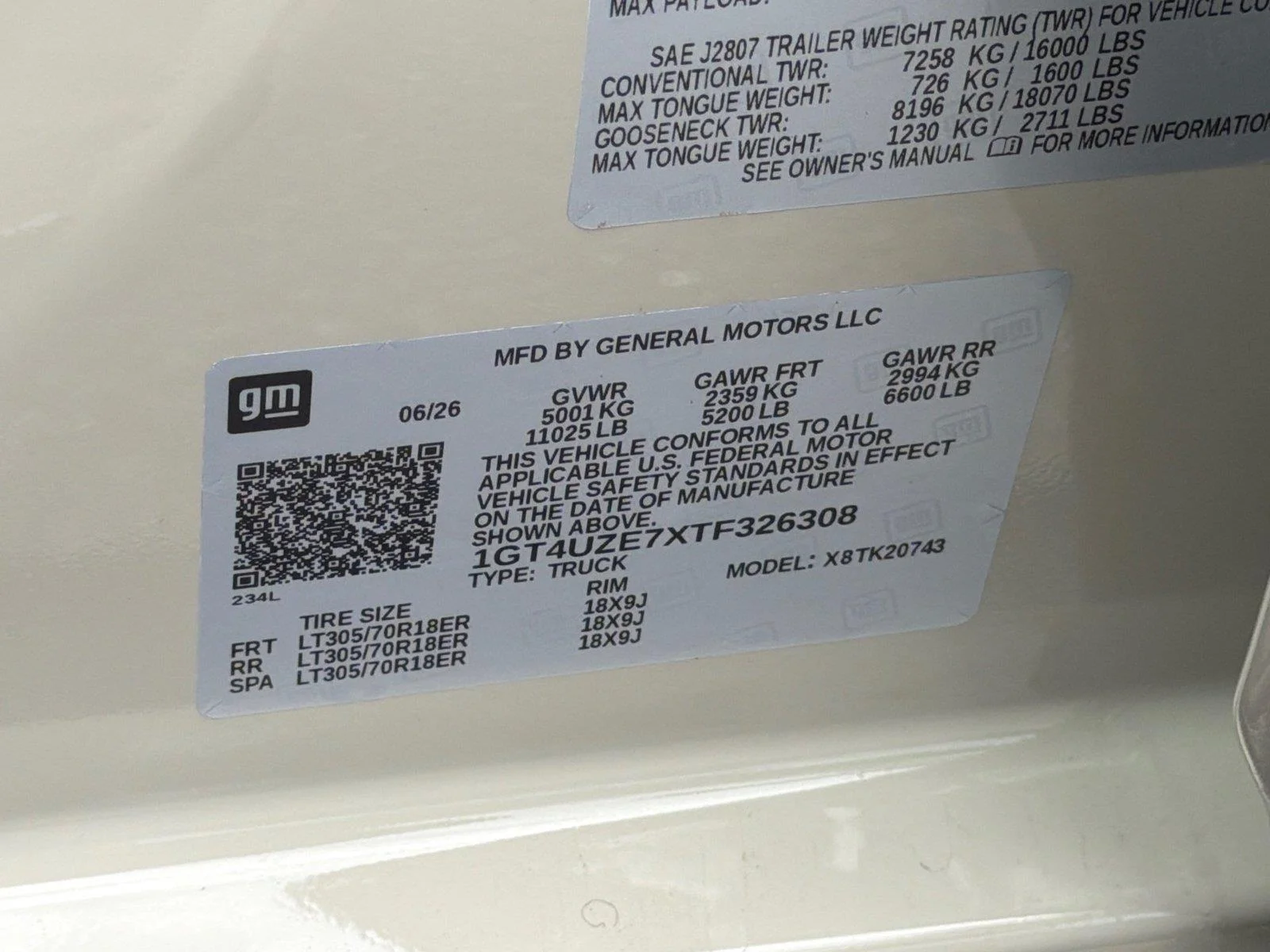 2026 GMC Sierra 2500HD AT4X - Photo 30