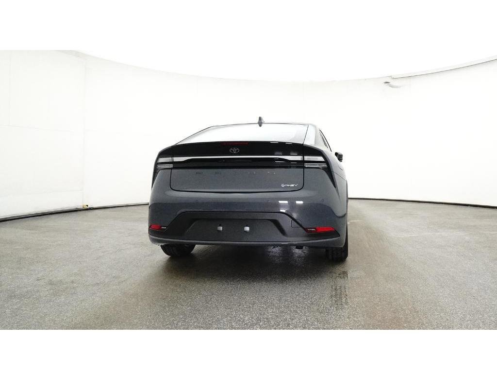 2025 Toyota Prius SE - Photo 23