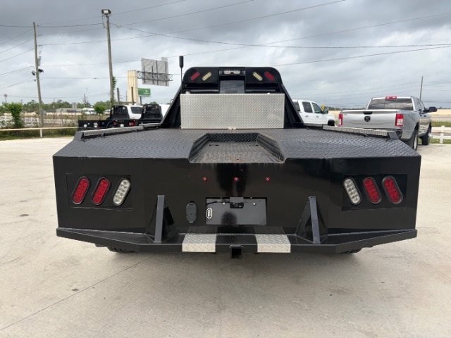 Used 2016 Granite Crystal Metallic Clearcoat Ram Tradesman image 4