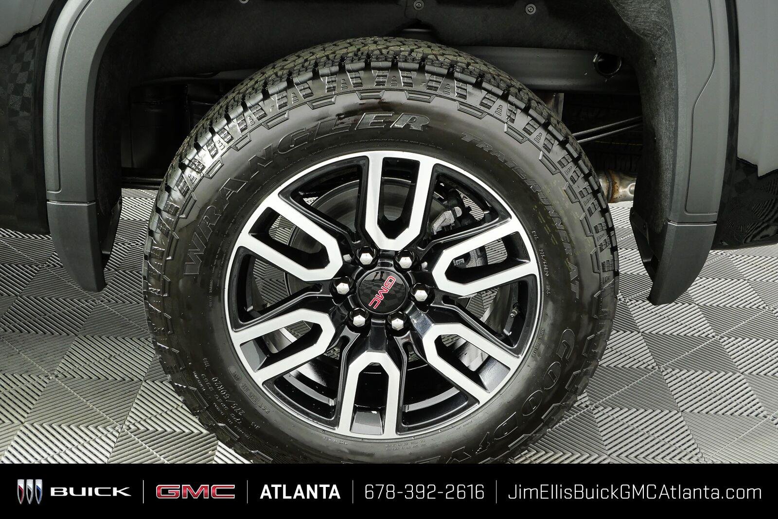 2026 GMC Sierra 1500 AT4 - Photo 37