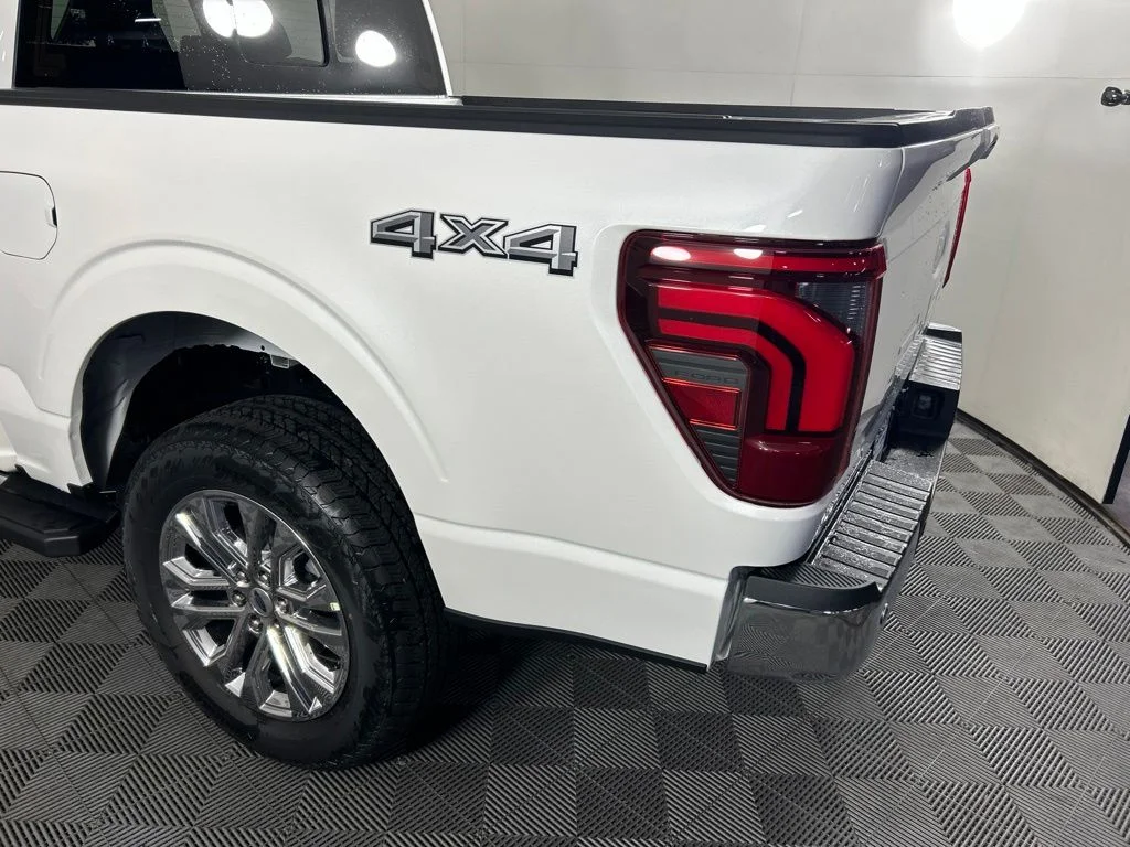New 2026 Star White Metallic Tri-Coat Ford Lariat® image 9