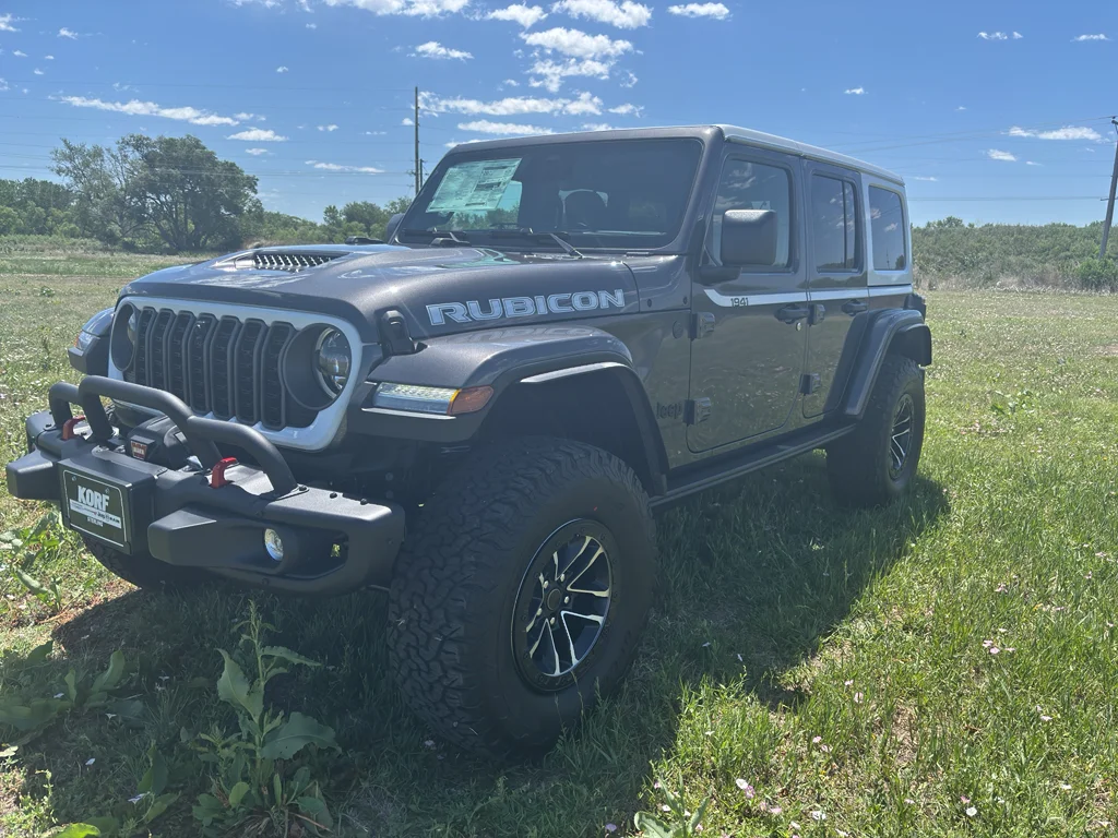 New 2026 Granite Crystal Metallic Clear-Coat Exterior Paint Jeep Rubicon X image 1