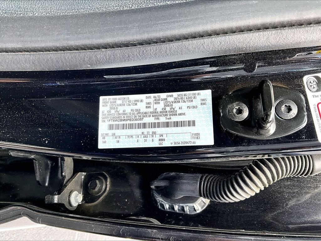 Used 2023 Black Ford Lariat image 9