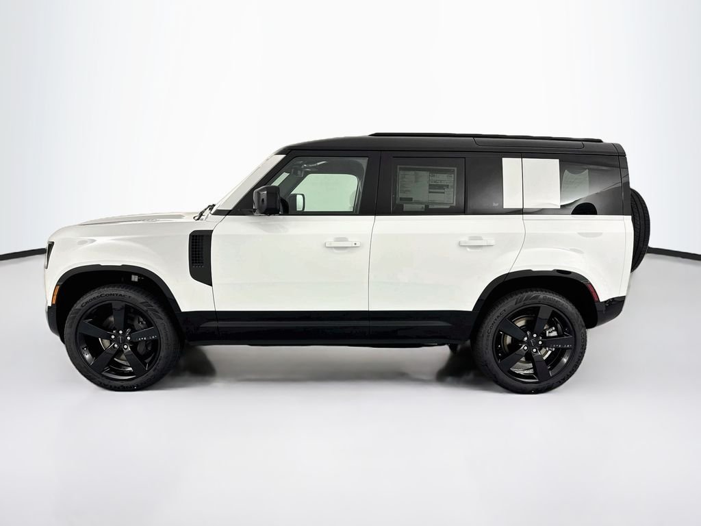 New 2026 Fuji White Land Rover X-Dynamic SE image 8