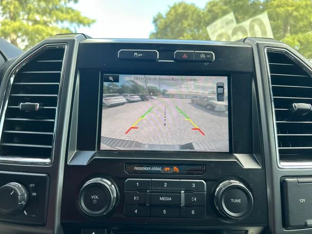 Used 2015 Magnetic Metallic Ford XLT image 19
