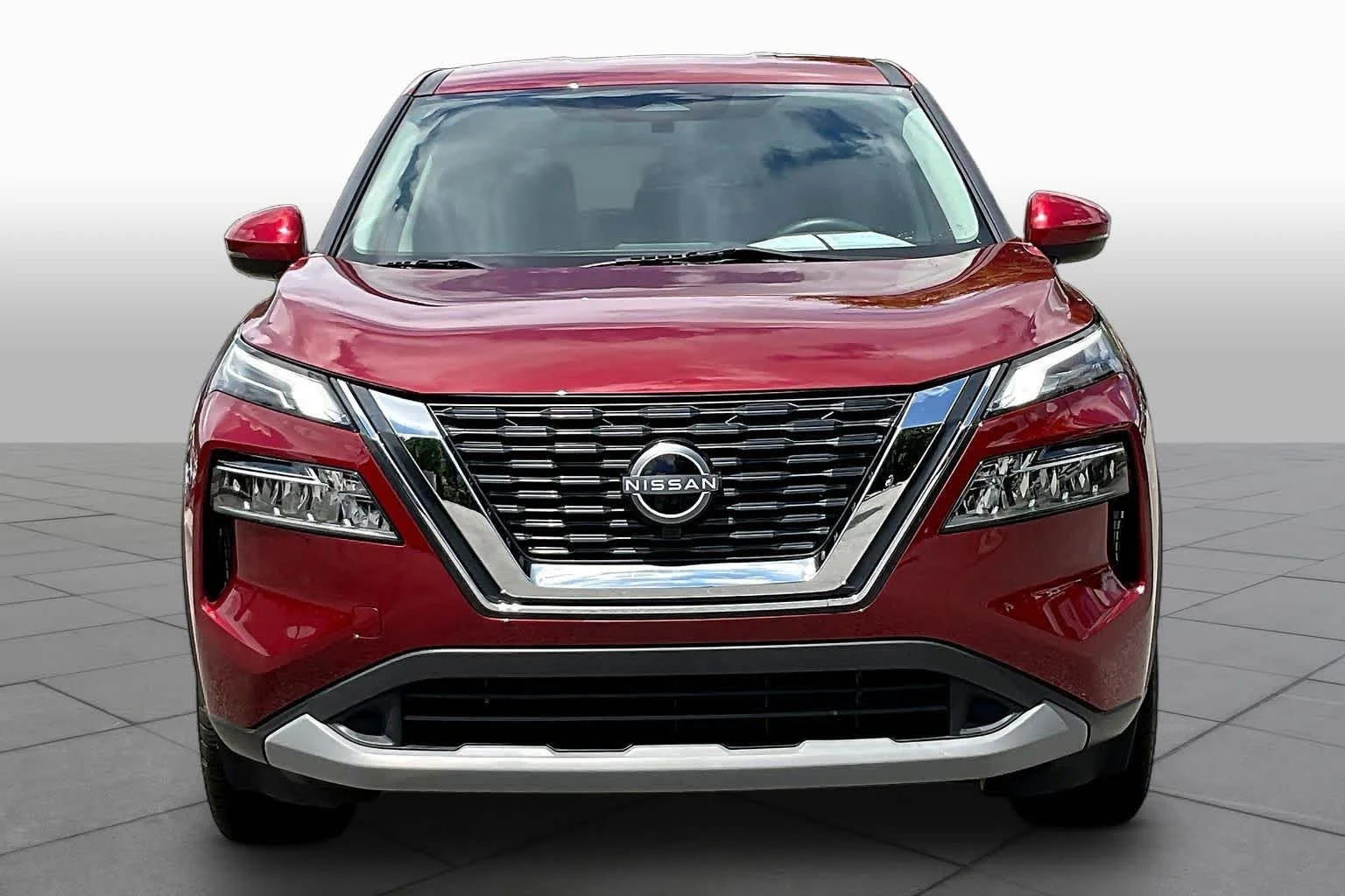 Used 2023 Scarlet Ember Tintcoat Nissan SV image 7
