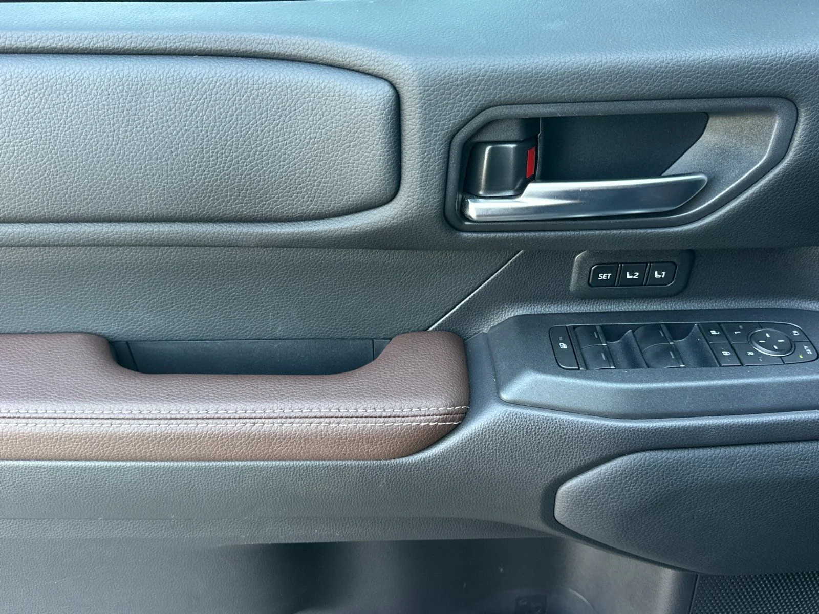 Used 2025 Blue / Gray Toyota Base image 10