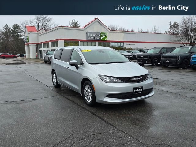 Used 2023 Silver Mist Clearcoat Chrysler LX image 1