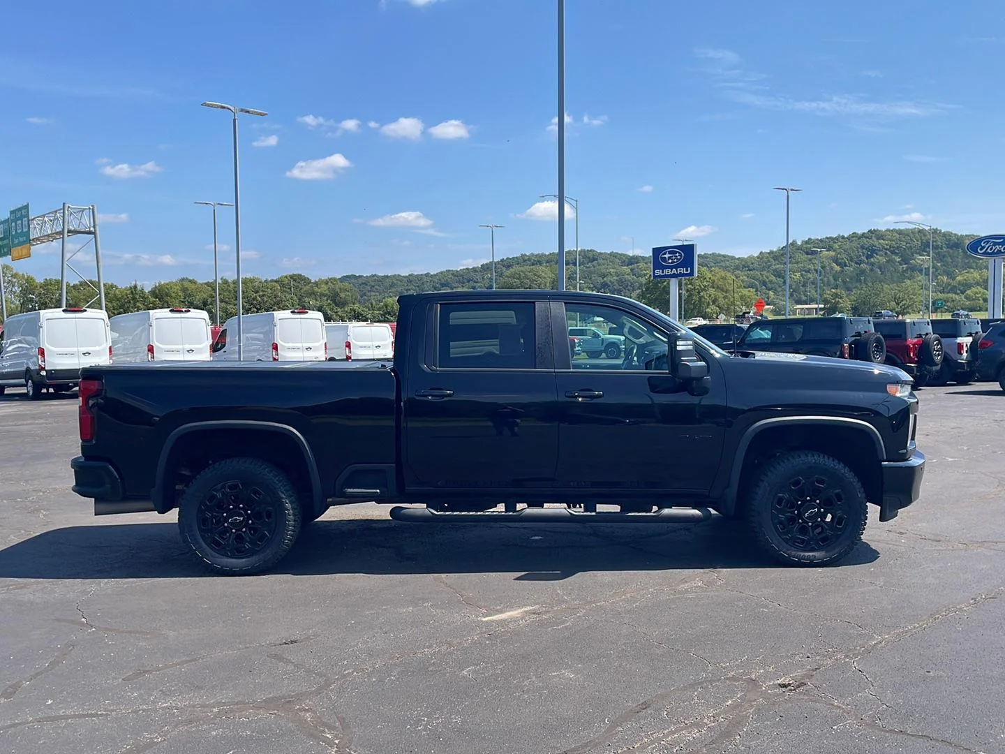 Used 2022 BLACK Chevrolet LTZ image 6