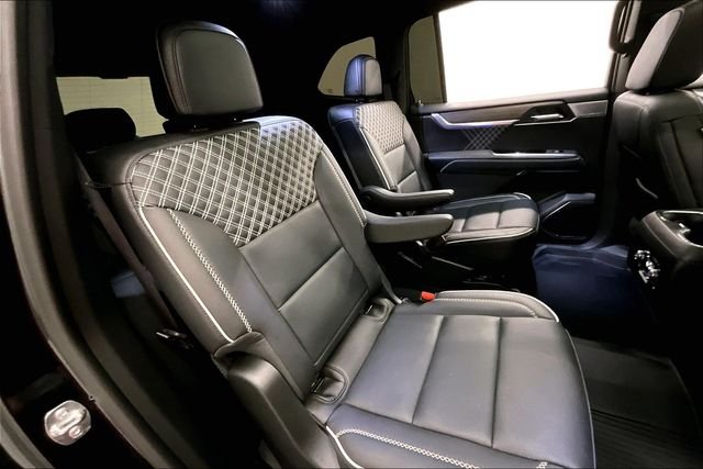 Used 2025 Ebony Twilight Metallic GMC Denali image 26