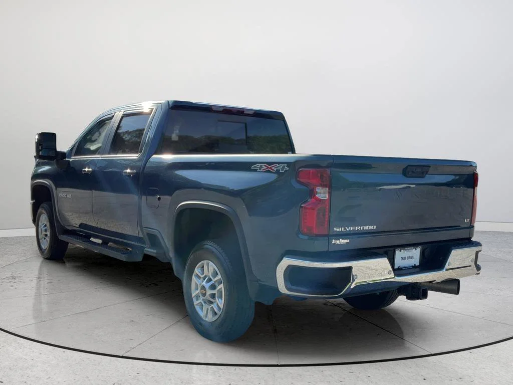Certified Used 2024 Lakeshore Blue Metallic Chevrolet LT image 9