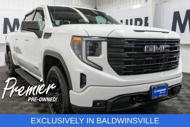 Used 2024 Summit White GMC Elevation image 4