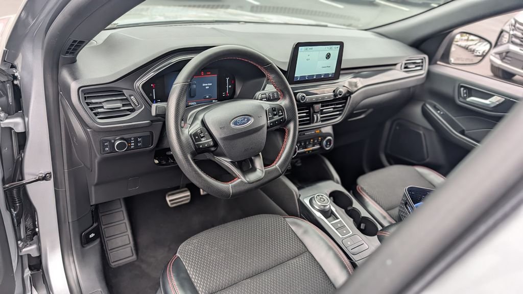 2024 Ford Escape ST-Line - Photo 22