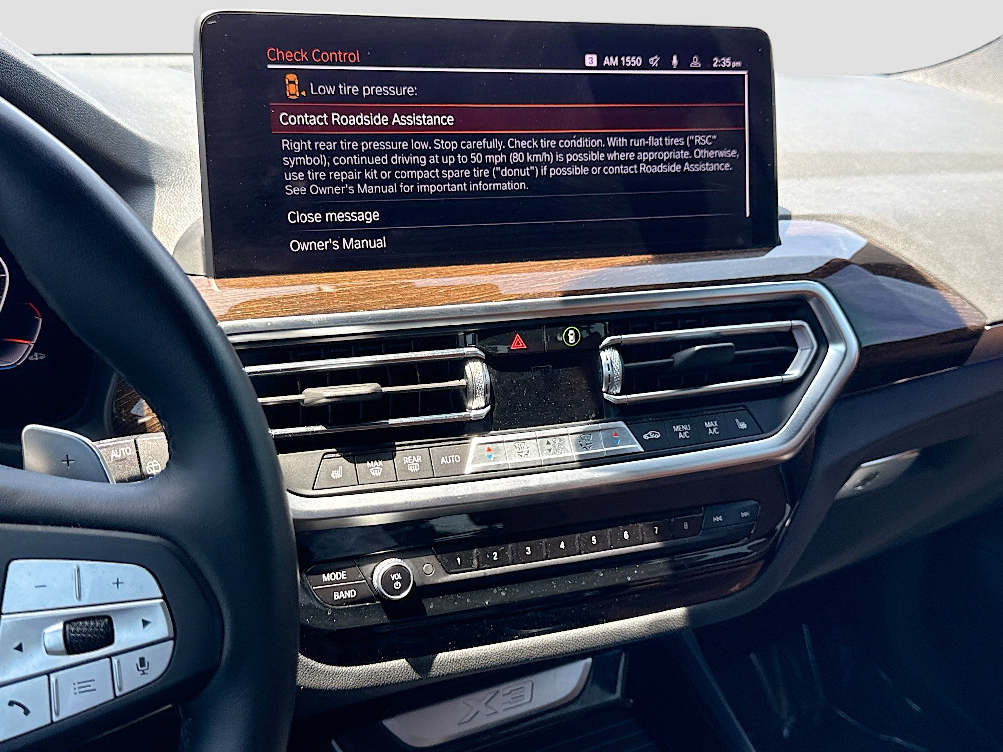 Used 2022 Black Sapphire Metallic BMW xDrive30i image 27