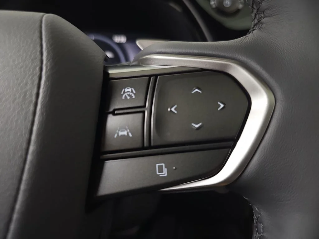 New 2026 Eminent White Pearl Lexus PREMIUM PLUS image 18