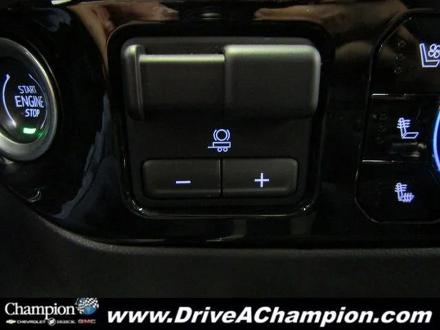 Used 2022 Onyx Black GMC SLT image 42