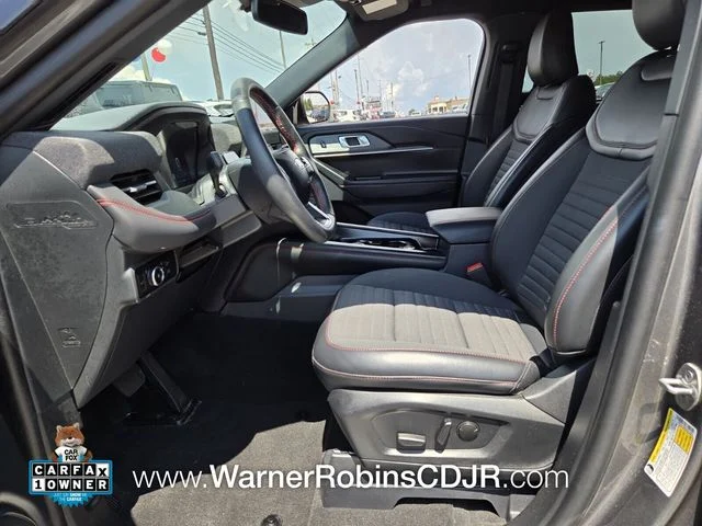 Used 2025 Gray Ford ST-Line image 5