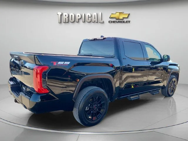 Used 2023  Toyota SR5 image 5