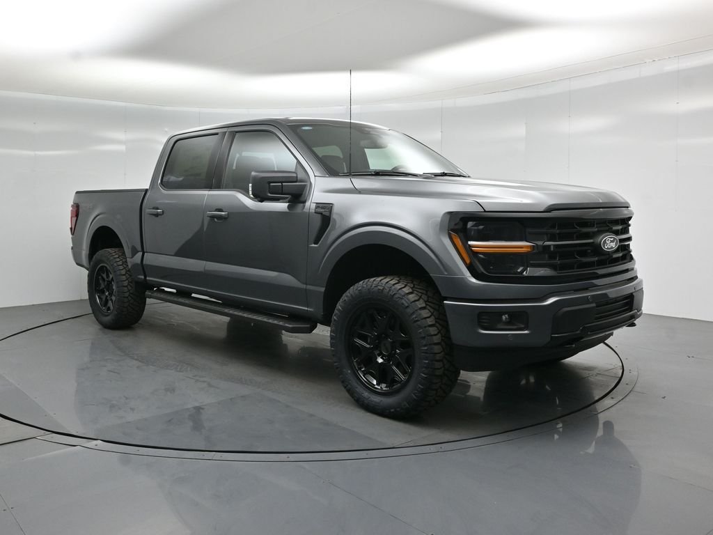 New 2026 Carbonized Gray Metallic Ford XLT image 24