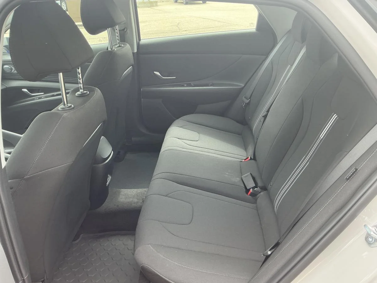 New 2026 Grey Hyundai Preferred image 35