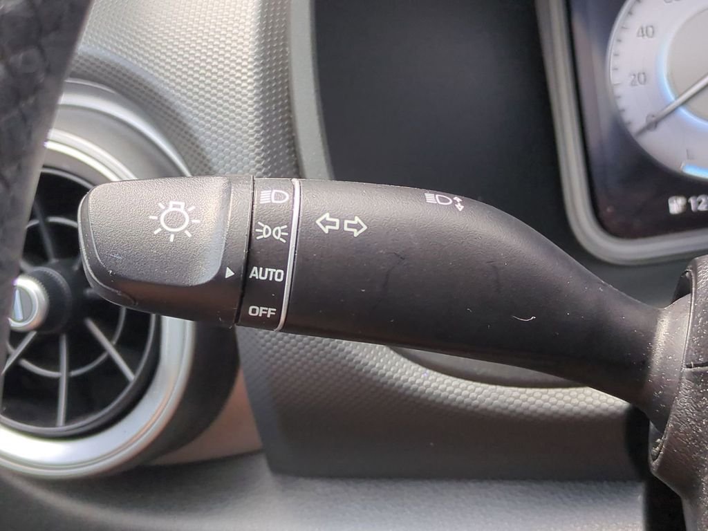 2023 Hyundai Kona EV Limited - Photo 32