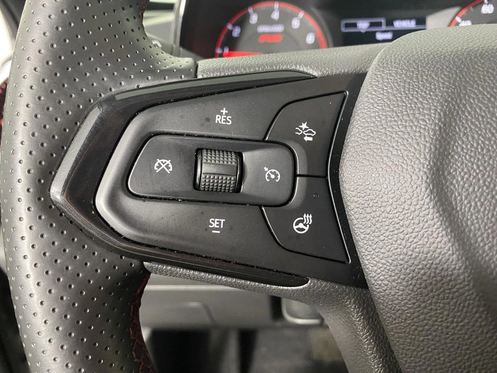 Used 2024 Sterling Gray Metallic Chevrolet 1RS image 14