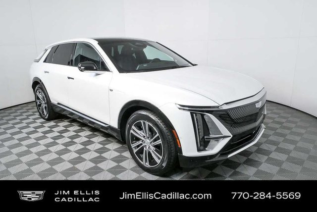 2025 Cadillac LYRIQ Luxury 1