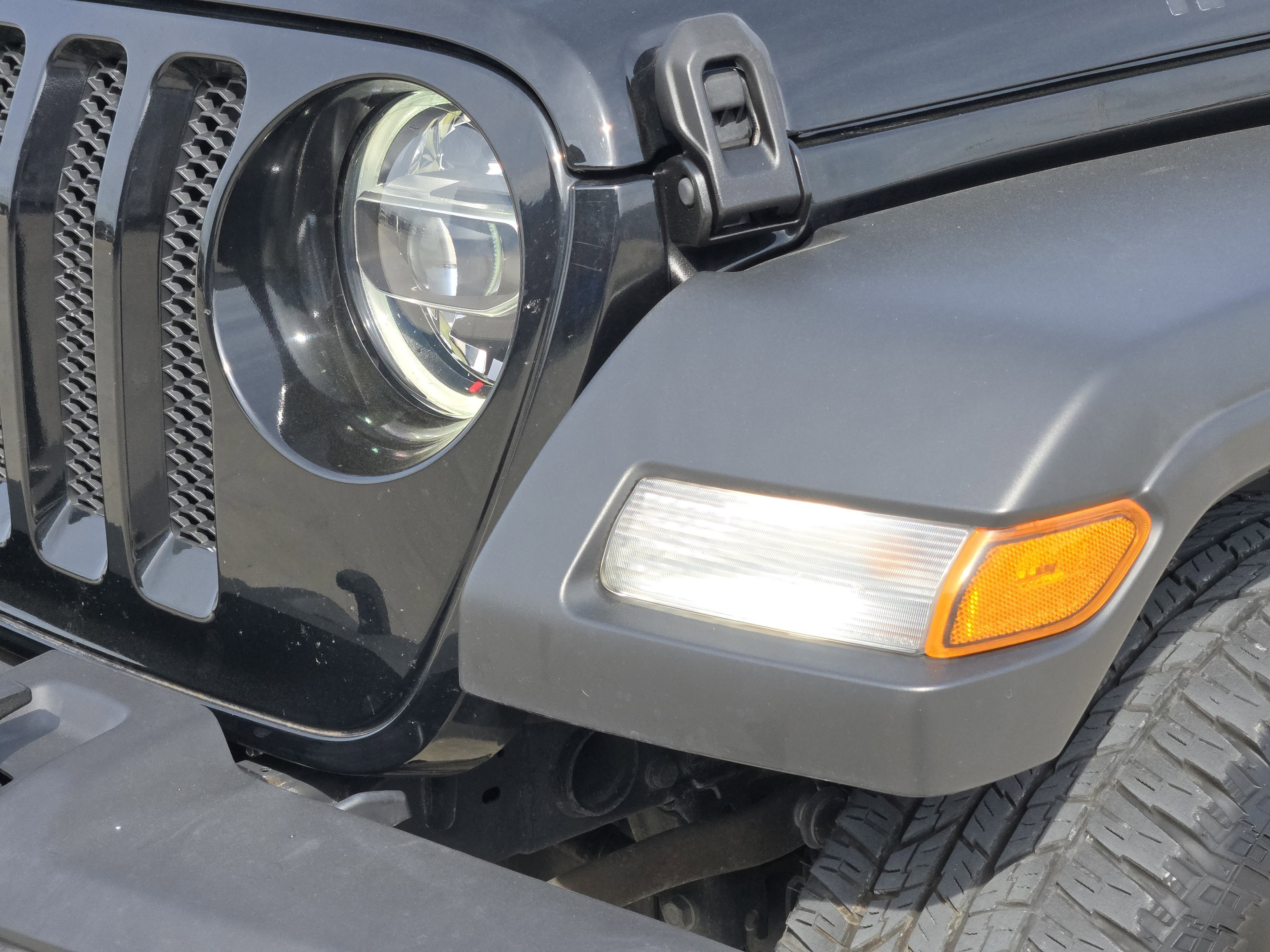 Used 2022 Black Clearcoat Jeep Unlimited Willys image 10