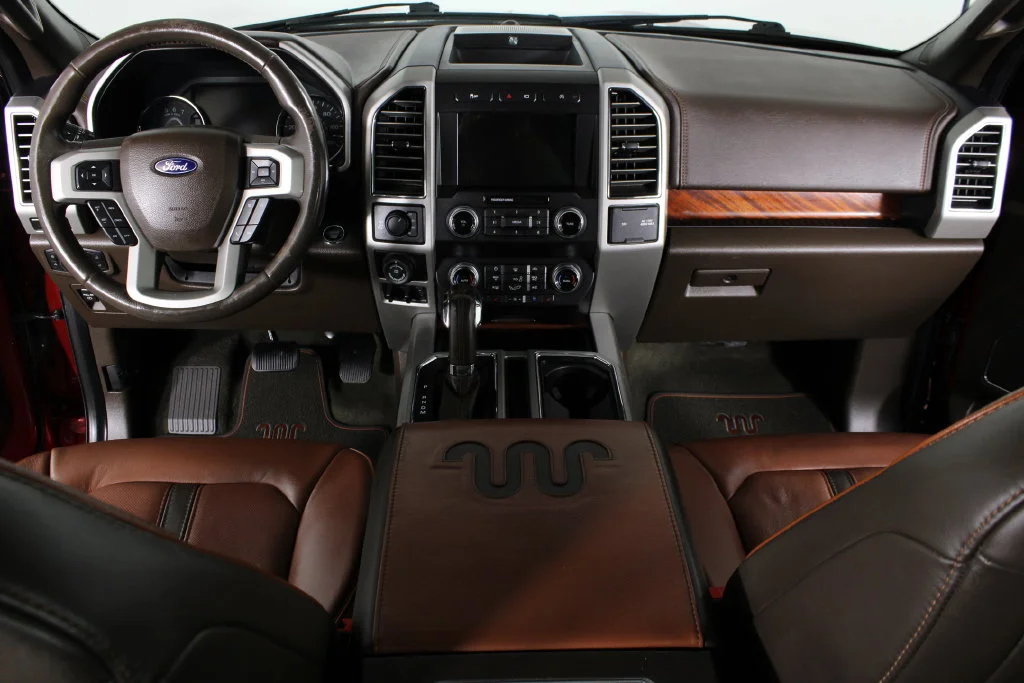 Used 2020 Red Ford King Ranch image 25